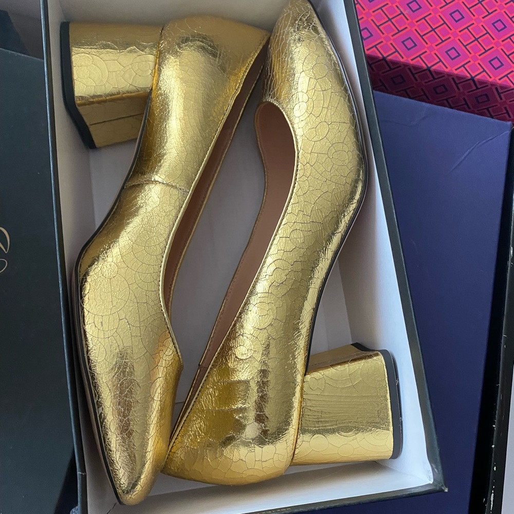 JCrew Cracked Metallic Pumps